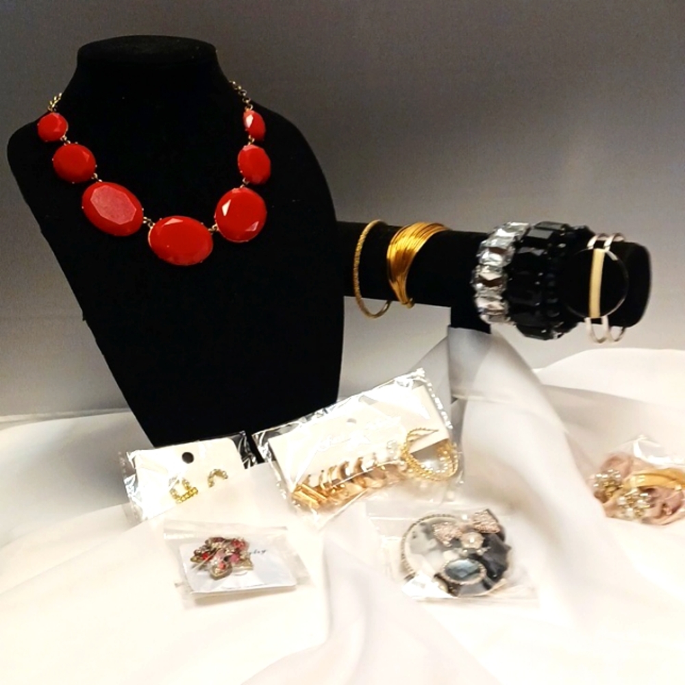 LOT - Fashion & Costume & Craft Jewelry